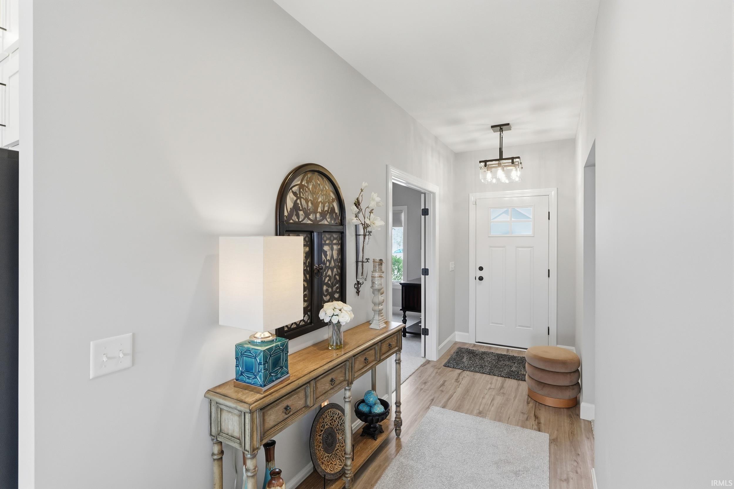 13505 Slate Rdg Court Fort Wayne, IN 46814 - Photo 2 of 36