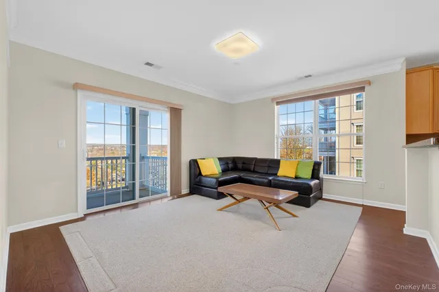 $425,000 | 2408 Bennington Drive, Fishkill, NY 12524