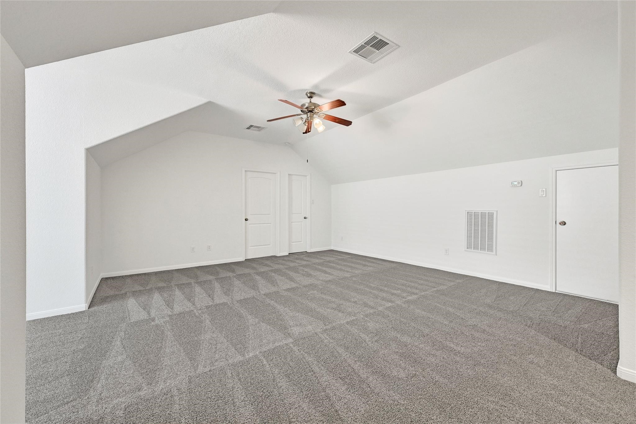 31 Hearthwick Road Tomball, TX 77375 - Photo 12 of 18 Gallery Image 12