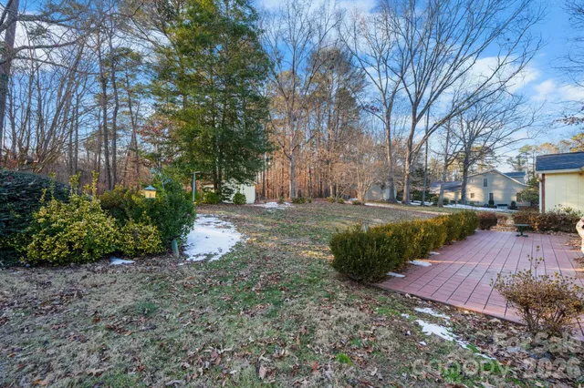 $385,000 | 1767 12th St Drive Northwest, Hickory, NC 28601