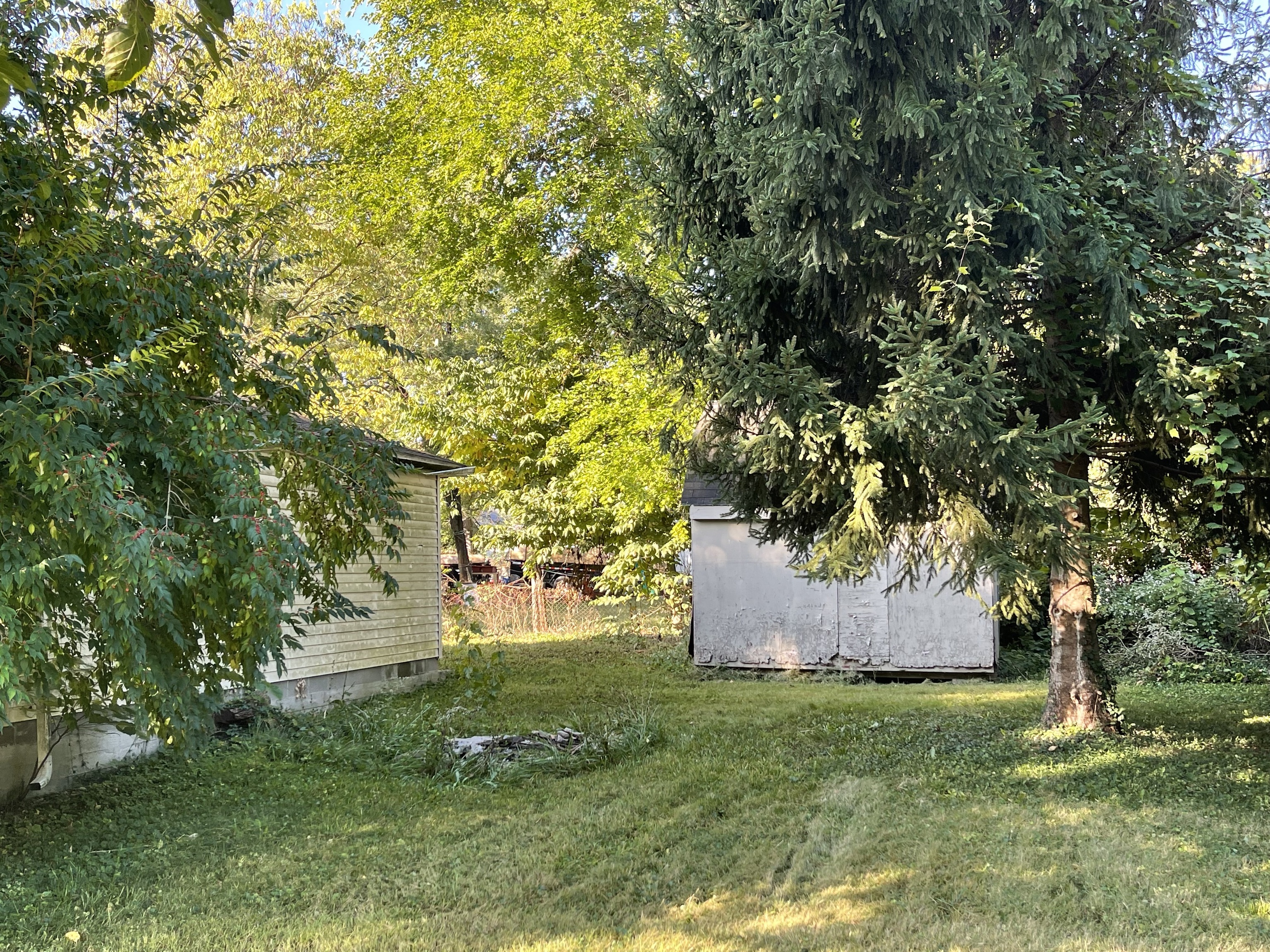 2216 Riviera Street Indianapolis, IN 46260 - Photo 7 of 18 Gallery Image 7