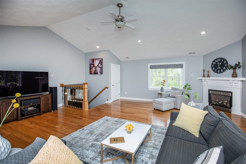 14 Eastern Avenue Burlington, MA 01803 - Photo 11 of 42