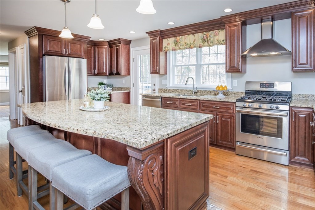 14 Eastern Avenue Burlington, MA 01803 - Photo 12 of 42