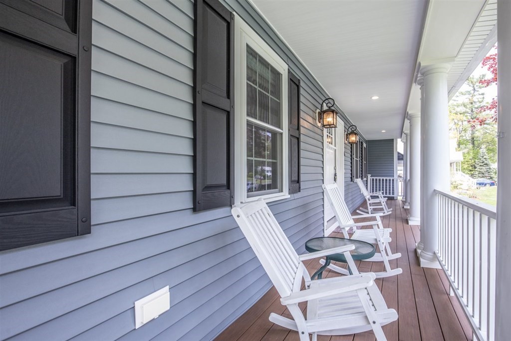 14 Eastern Avenue Burlington, MA 01803 - Photo 3 of 42