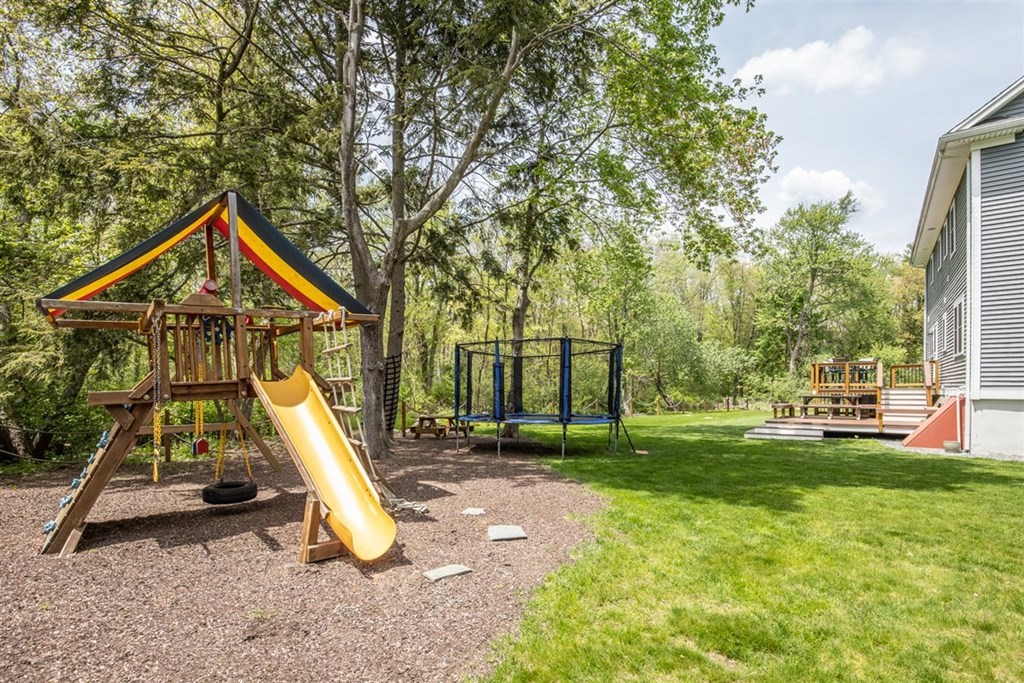 14 Eastern Avenue Burlington, MA 01803 - Photo 39 of 42