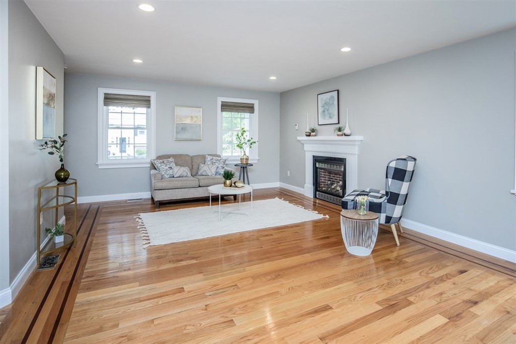 14 Eastern Avenue Burlington, MA 01803 - Photo 8 of 42