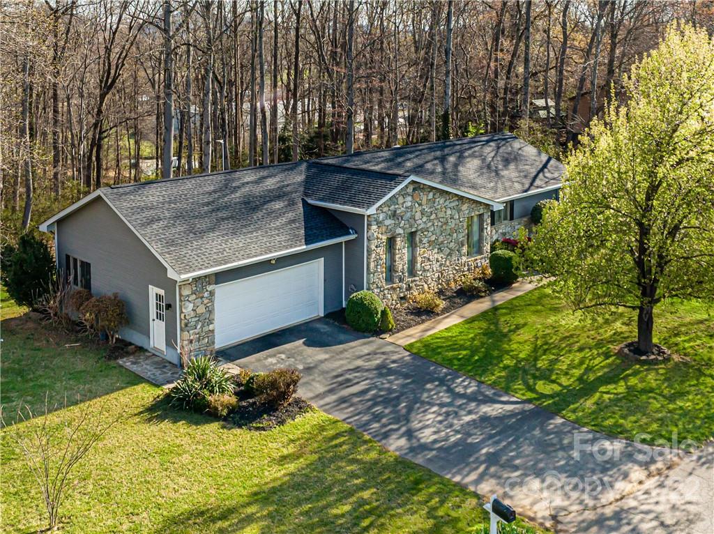 50 Morgan Branch Estate Road Candler, NC 28715 - Photo 1 of 40 Gallery Image 1