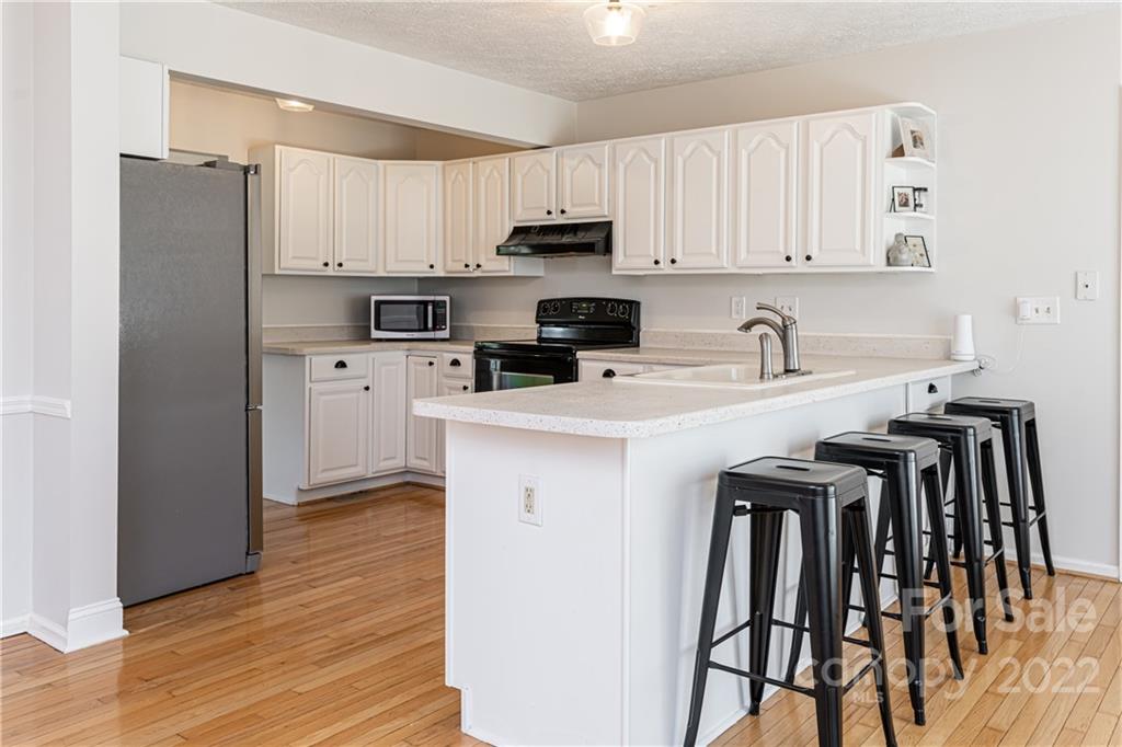50 Morgan Branch Estate Road Candler, NC 28715 - Photo 13 of 40 Gallery Image 13