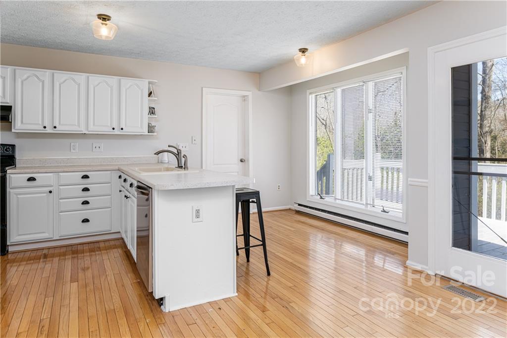 50 Morgan Branch Estate Road Candler, NC 28715 - Photo 15 of 40 Gallery Image 15