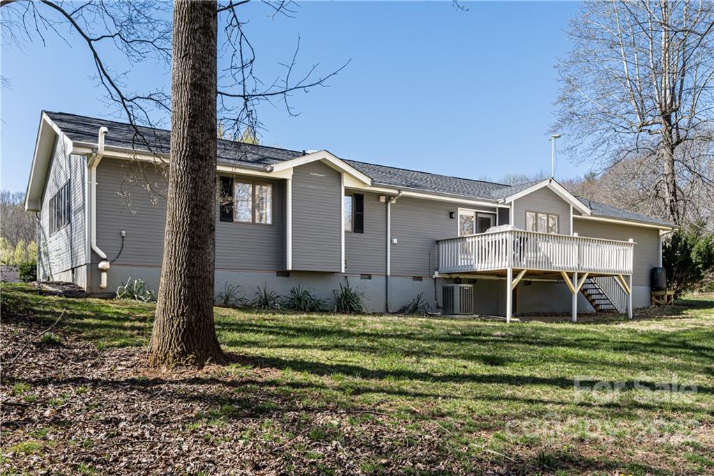 50 Morgan Branch Estate Road Candler, NC 28715 - Photo 33 of 40 Gallery Image 33