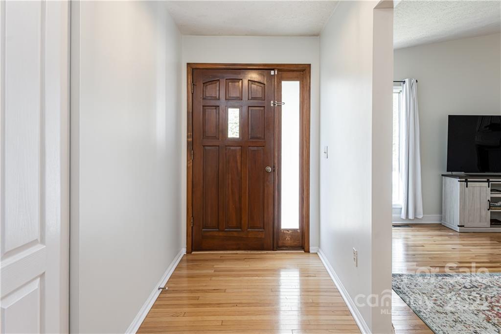 50 Morgan Branch Estate Road Candler, NC 28715 - Photo 4 of 40 Gallery Image 4