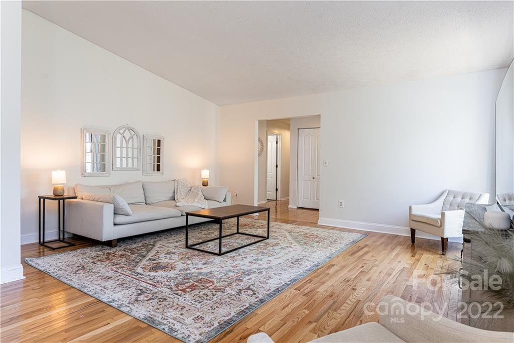 50 Morgan Branch Estate Road Candler, NC 28715 - Photo 7 of 40 Gallery Image 7
