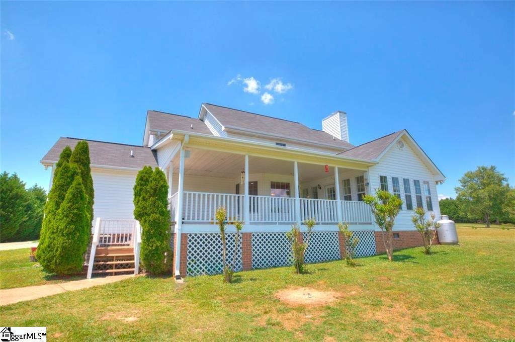 3634 Old Williamston Road Belton, SC 29627 - Photo 36 of 36 Rear View / Deck