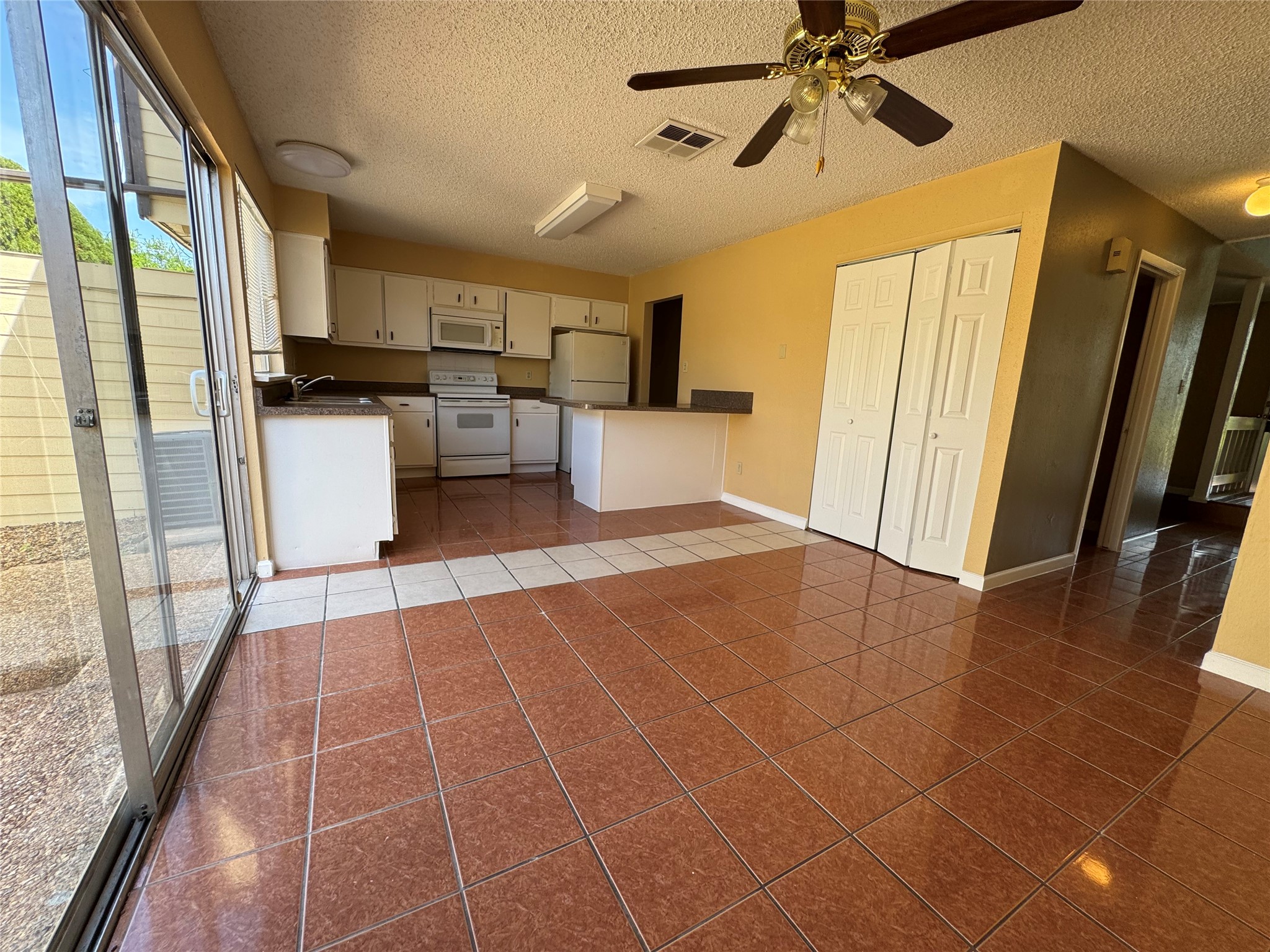 7170 South Dairy Ashford Road Houston, TX 77072 - Photo 13 of 26