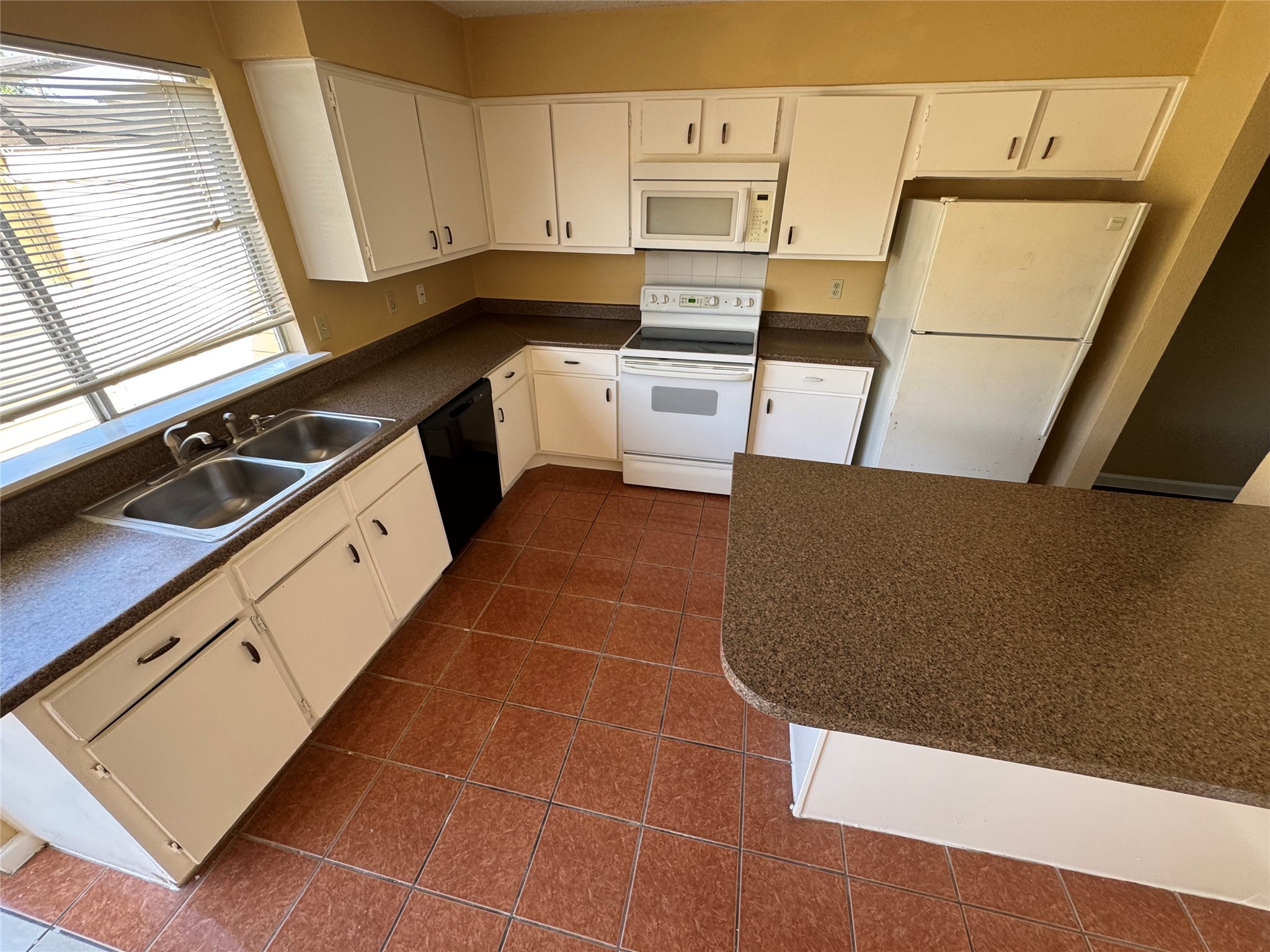 7170 South Dairy Ashford Road Houston, TX 77072 - Photo 3 of 26