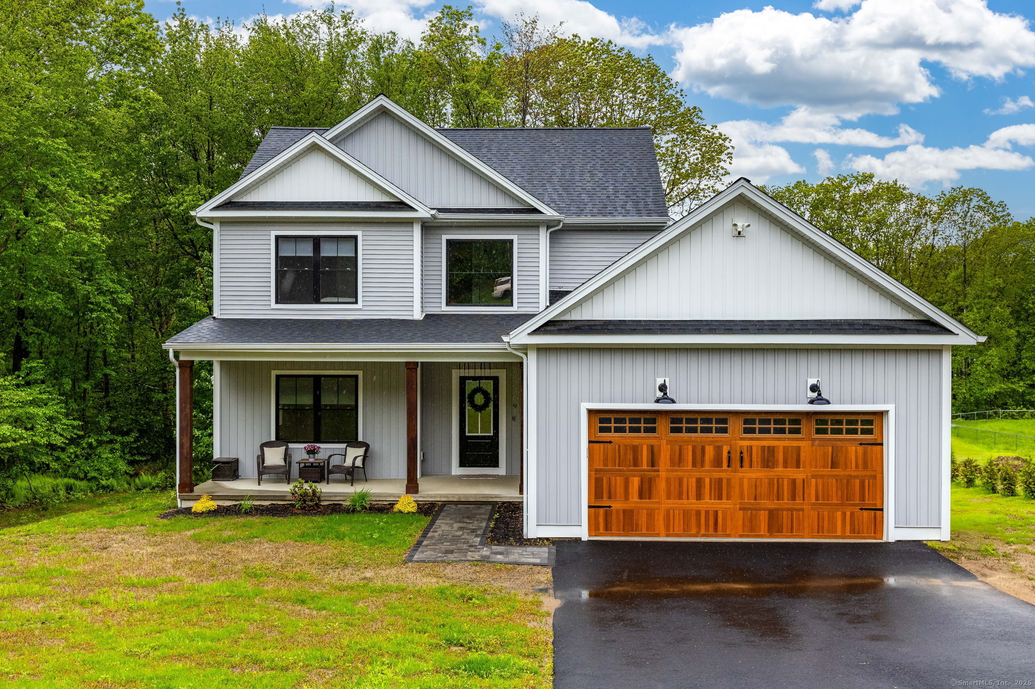 91 Corbin Ridge Bristol, CT 06010 - Photo 1 of 1 Gallery Image 1