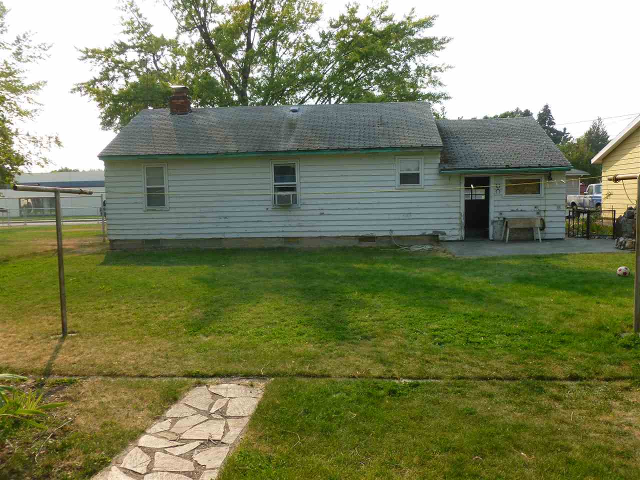 114 North Bannen Road Spokane Valley, WA 99216 - Photo 14 of 16