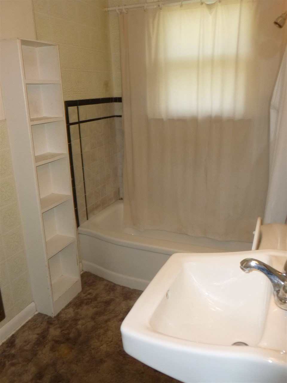 114 North Bannen Road Spokane Valley, WA 99216 - Photo 10 of 16