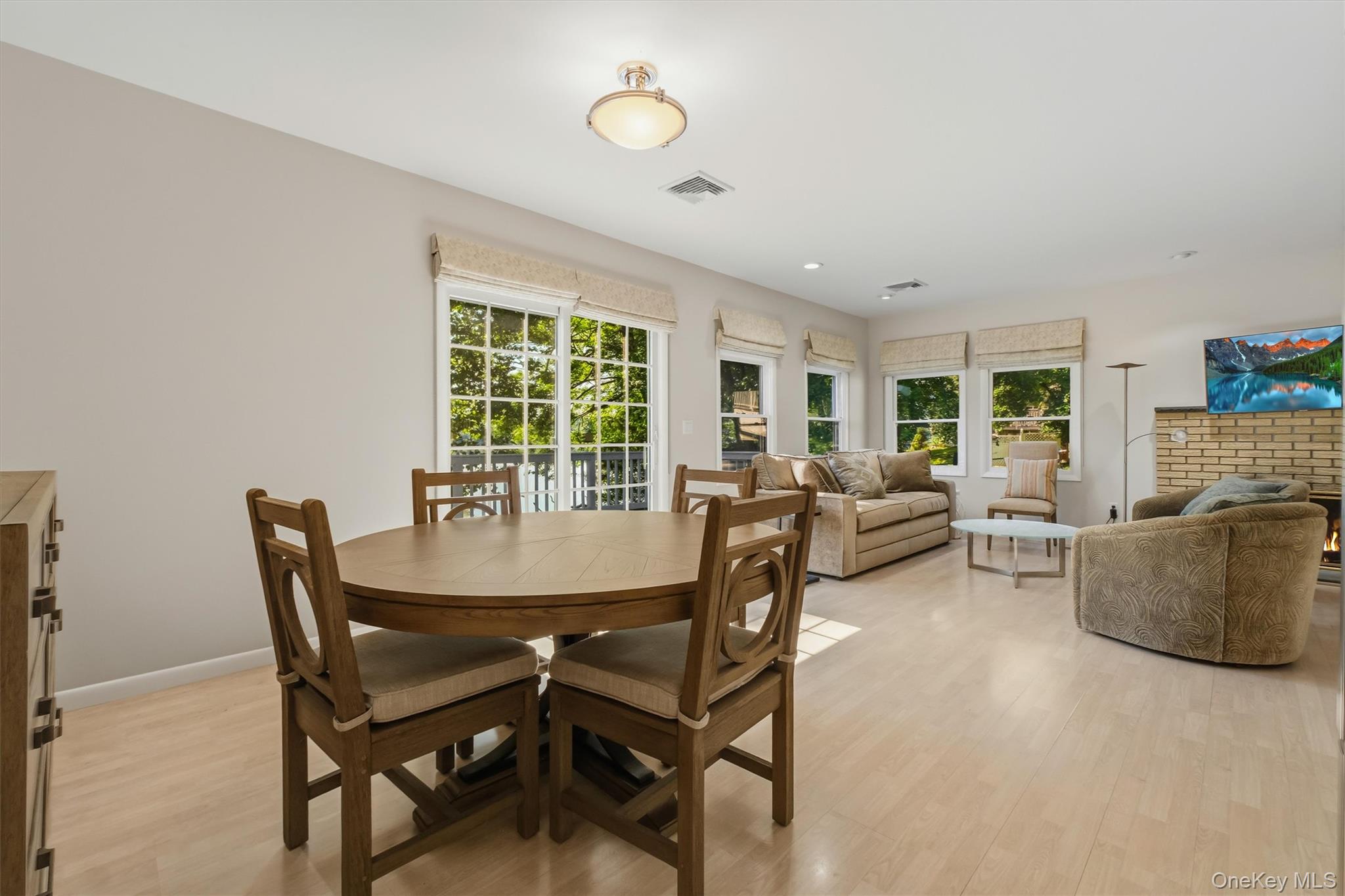 136 Lake Road New Windsor, NY 12553 - Photo 19 of 46 Gallery Image 19