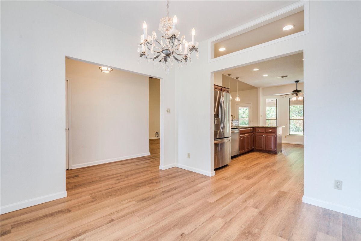 5305 Dry Wells Road Austin, TX 78749 - Photo 13 of 34