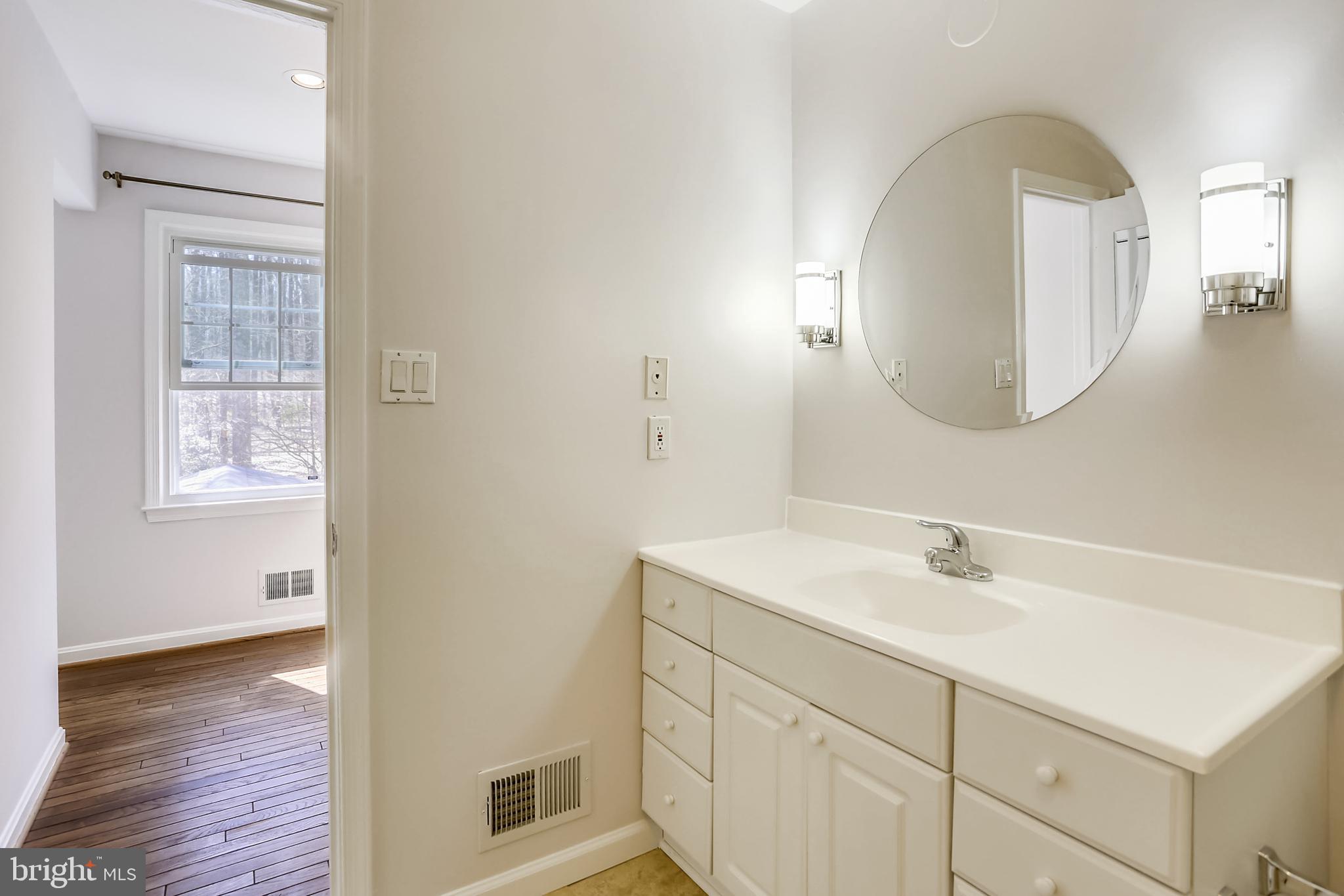 1920 Chapel Hill Road Silver Spring, MD 20906 - Photo 54 of 61 Gallery Image 54