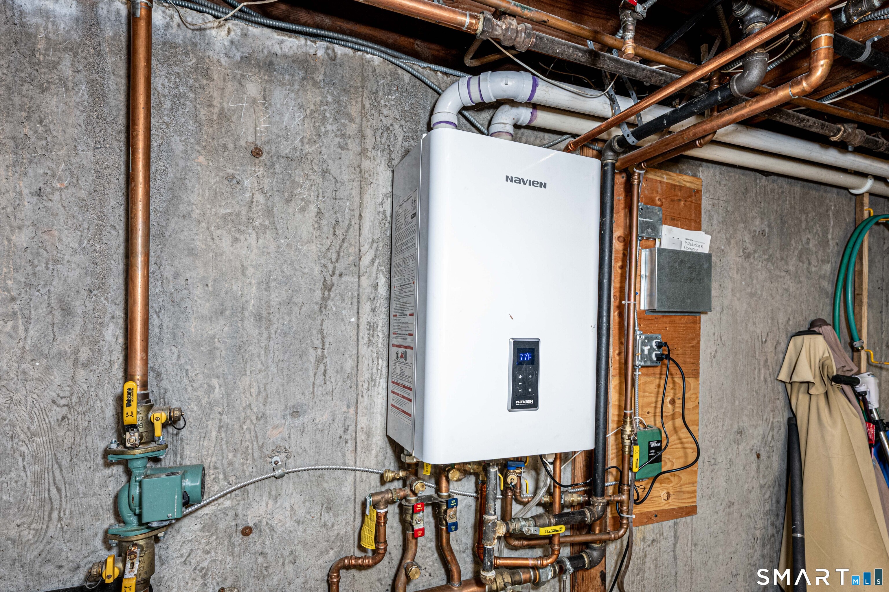 25 Wright Lane Hamden, CT 06517 - Photo 35 of 38 Navien heat and on demand hot water.