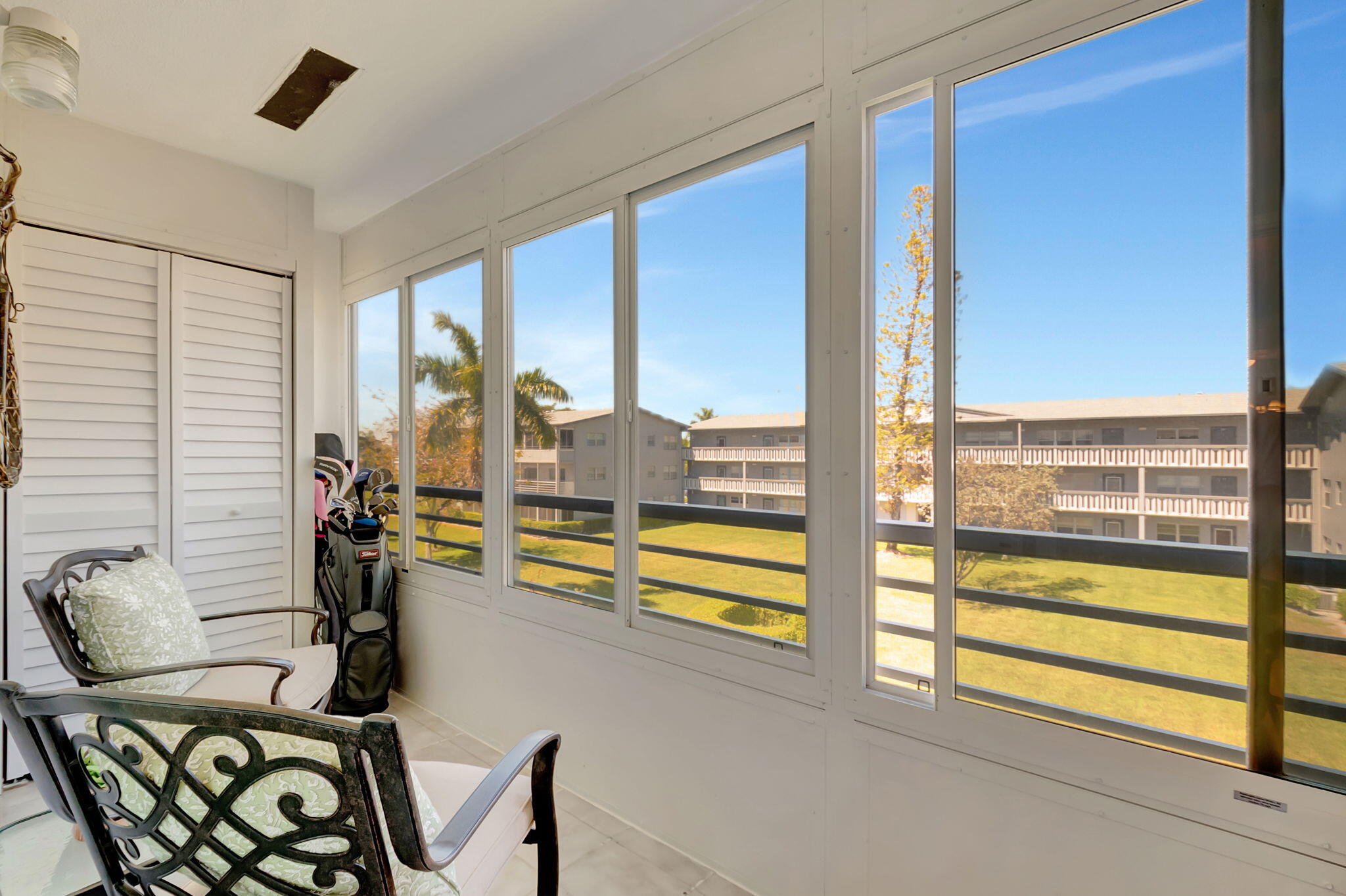 115 Suffolk C Boca Raton, FL 33434 - Photo 24 of 50 23-web-or-mls-DSC_5509