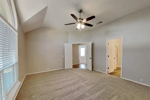 $2,225 | 523 Deerwood Drive, Burleson, TX 76028