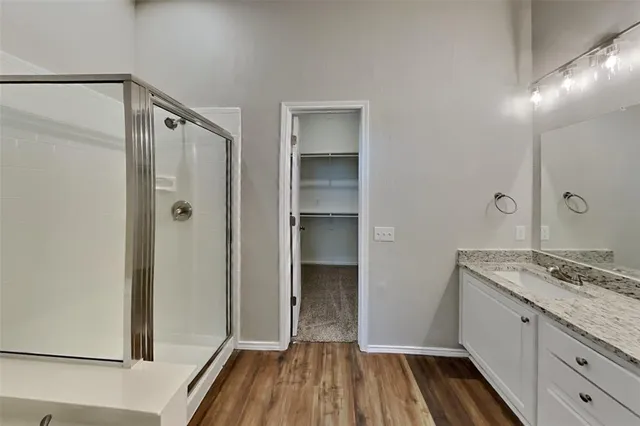 $2,225 | 523 Deerwood Drive, Burleson, TX 76028