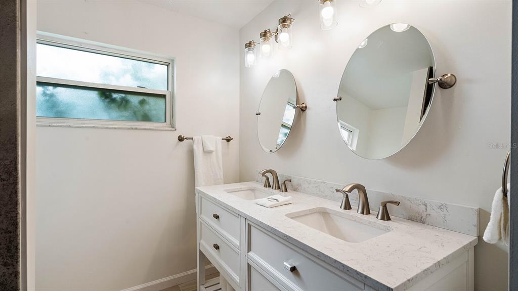 12859 Ridge Road Largo, FL 33778 - Photo 17 of 29