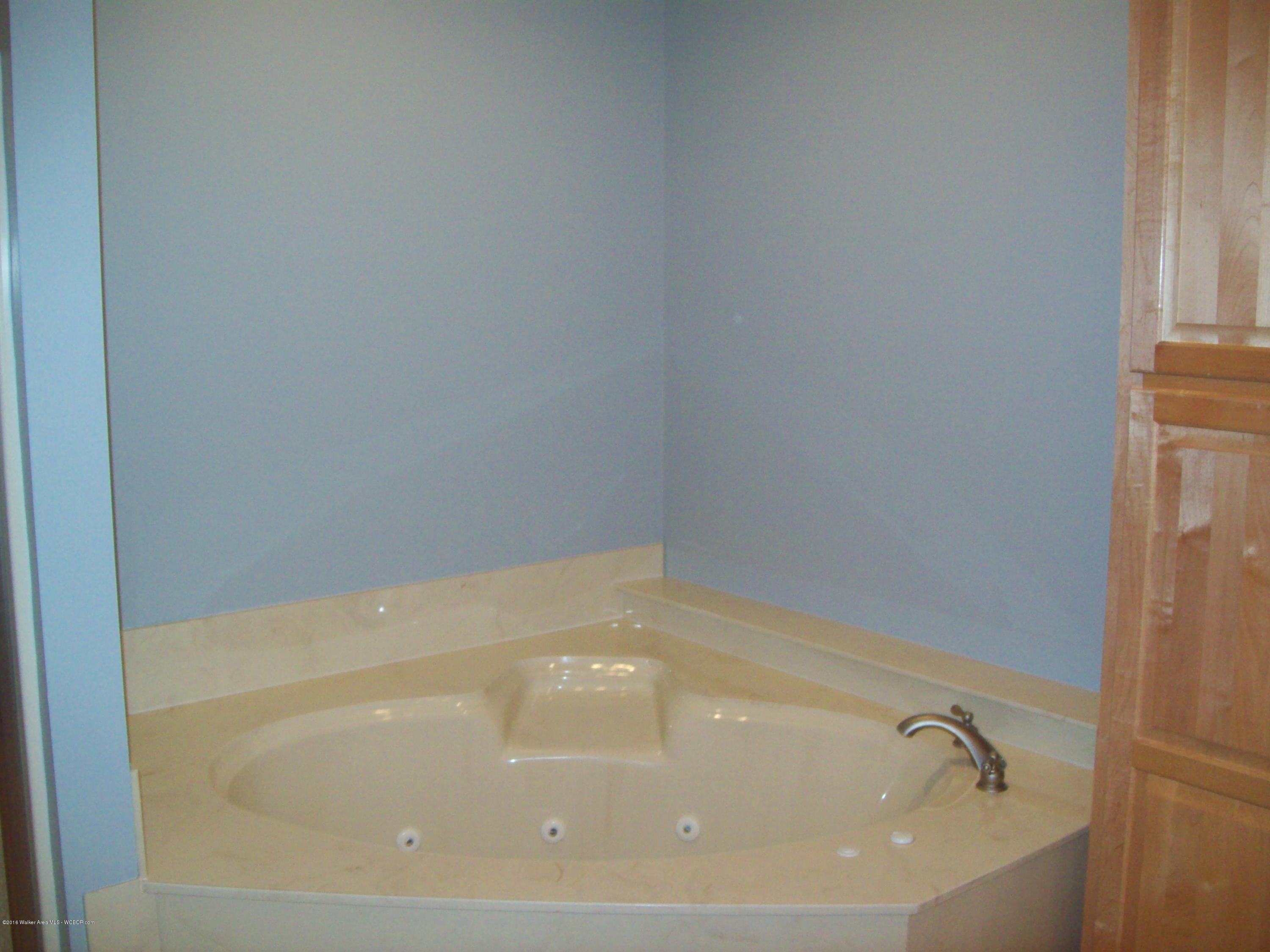 513 Robinson Road Jasper, AL 35504 - Photo 22 of 35 Gallery Image 22