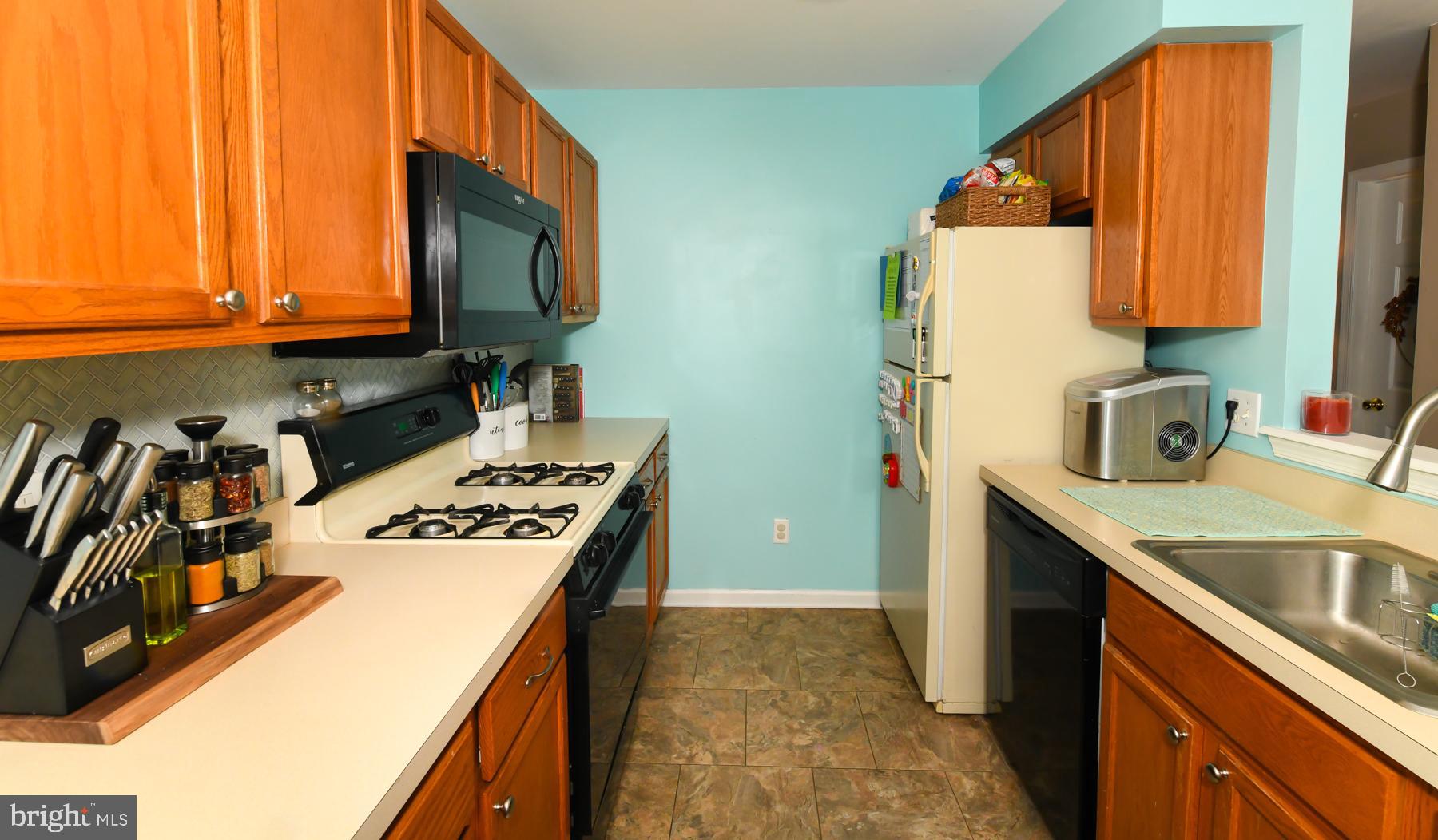 19 Millstream Road Laurel Springs, NJ 08021 - Photo 6 of 16