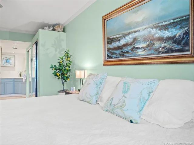 $319,000 | 950 South Kanner Highway, Unit 101, Stuart, FL 34994