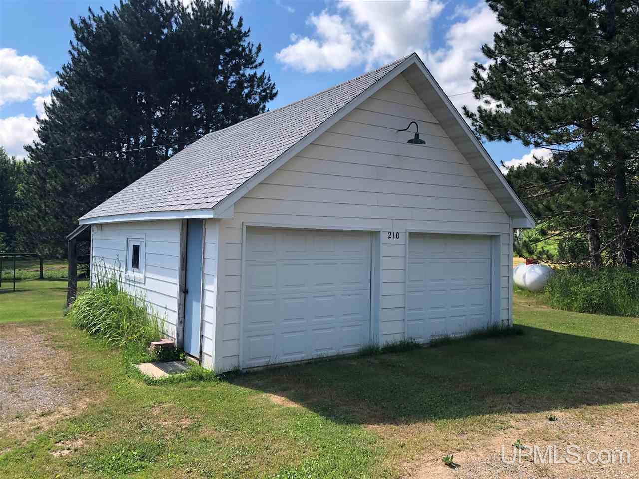 210 Baumgartner Road Iron River, MI 49935 - Photo 16 of 28
