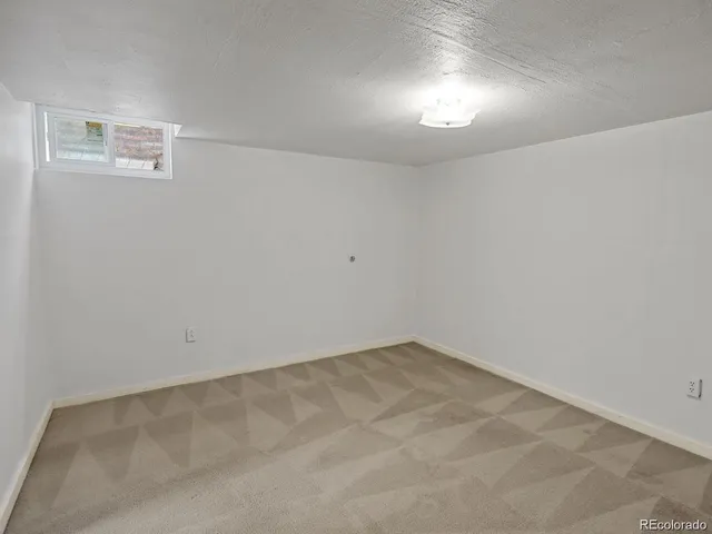 $490,000 | 403 Emporia Street, Aurora, CO 80010