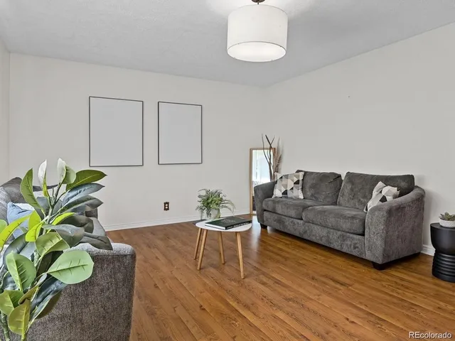 $490,000 | 403 Emporia Street, Aurora, CO 80010