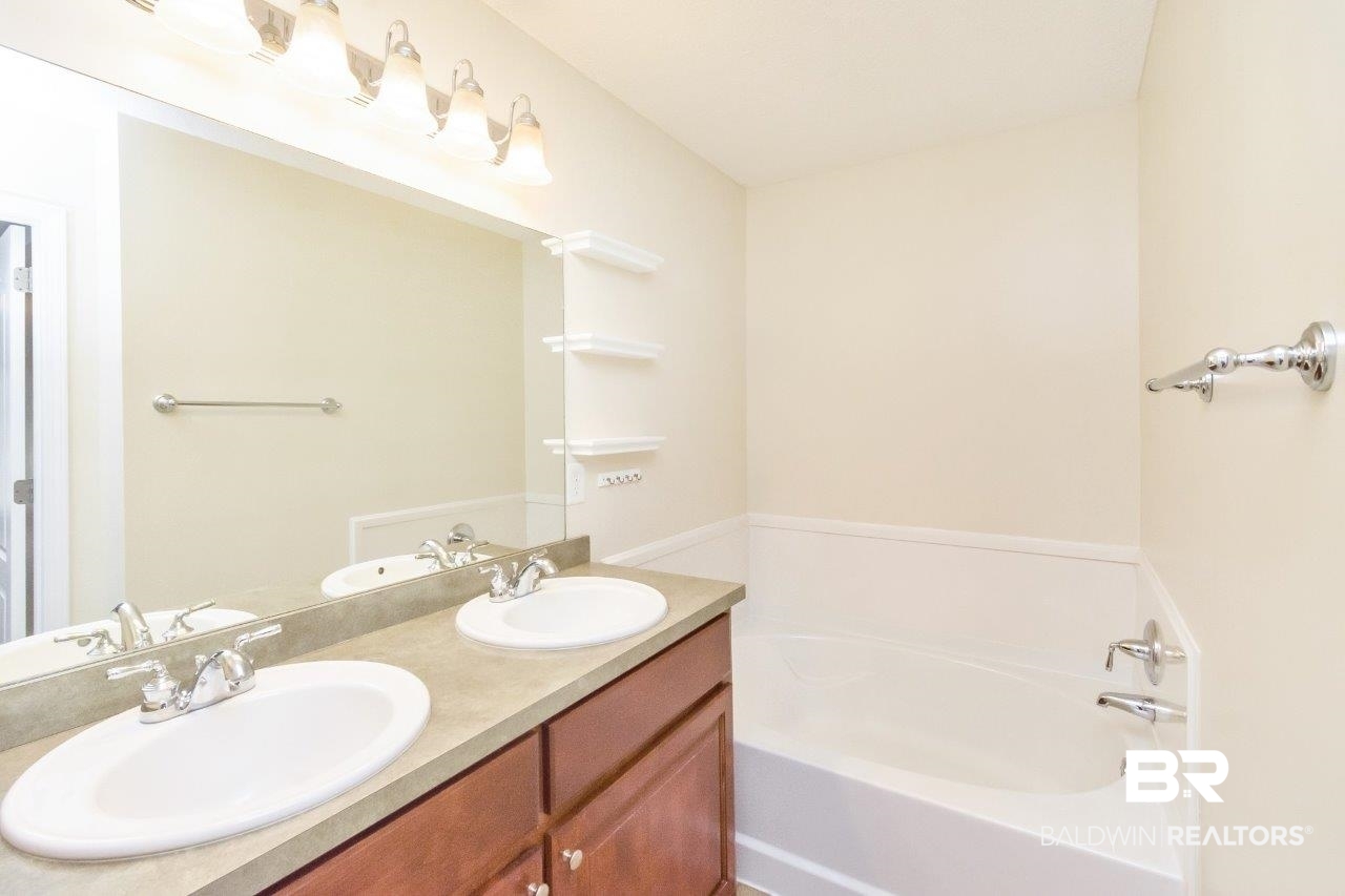 11590 Hampton Road Mobile, AL 36608 - Photo 14 of 29