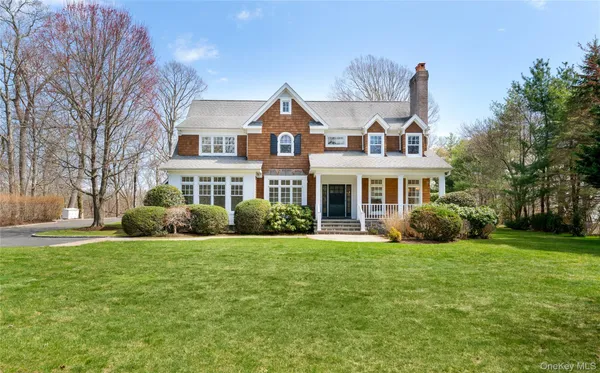 $1,999,990 | 9 Old Field Road, Setauket, NY 11733