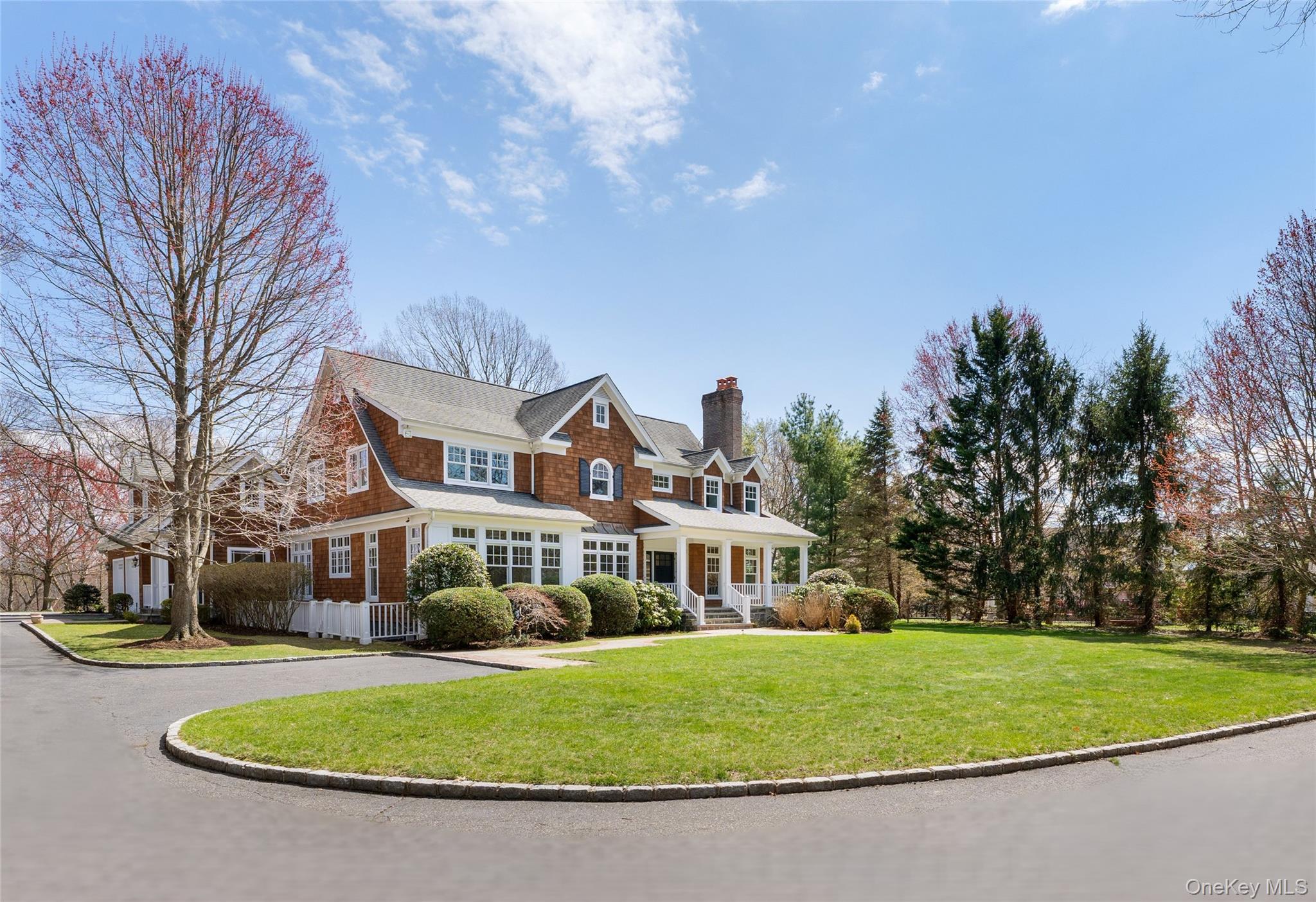 9 Old Field Road Setauket, NY 11733 - Photo 2 of 50 Magnificent Hamptons-Style Home!