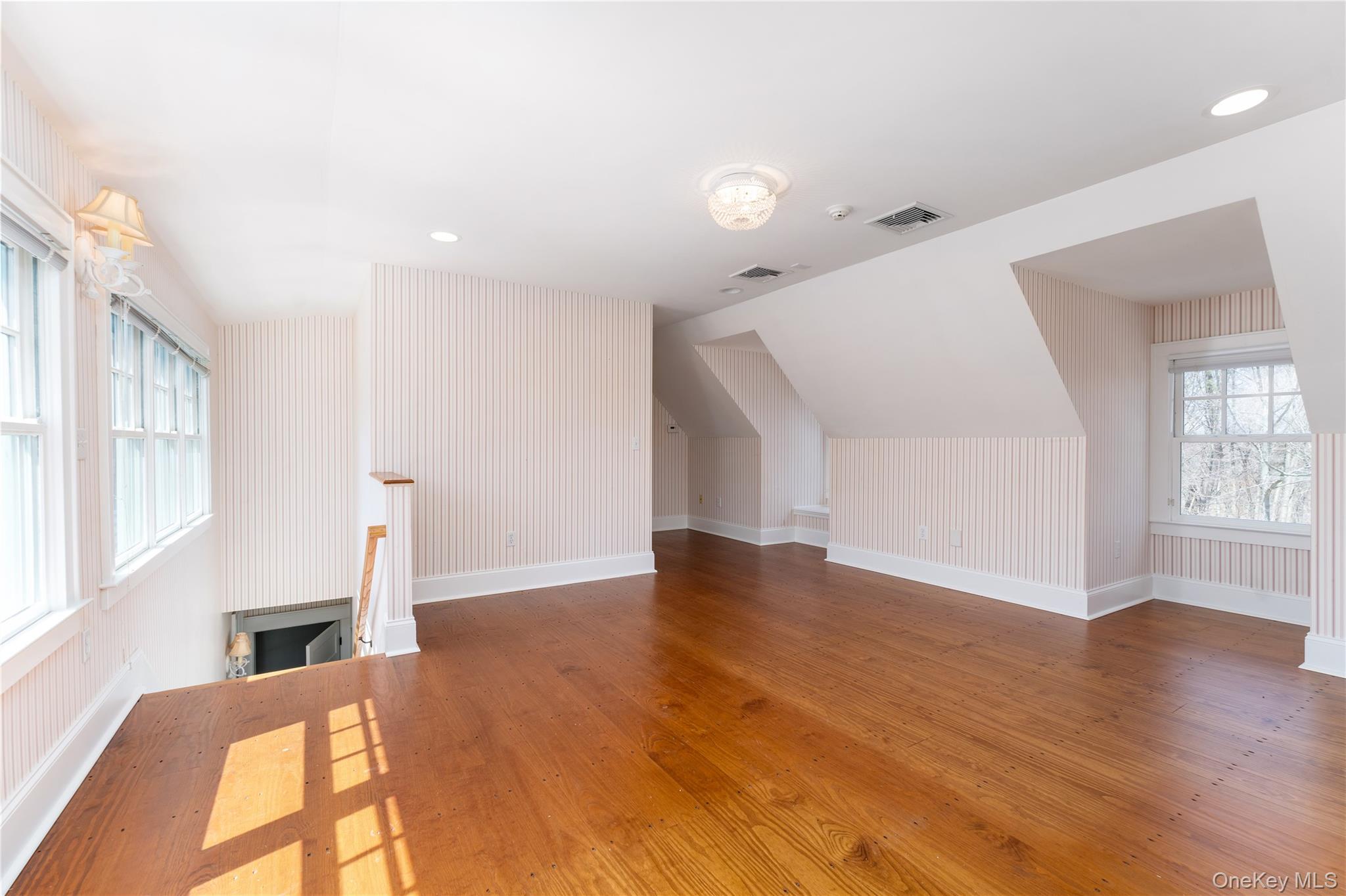 9 Old Field Road Setauket, NY 11733 - Photo 40 of 50 Guest Quarters OR Bedroom #5 With Separate Staircase, En-suite Bath & Walls of Closets