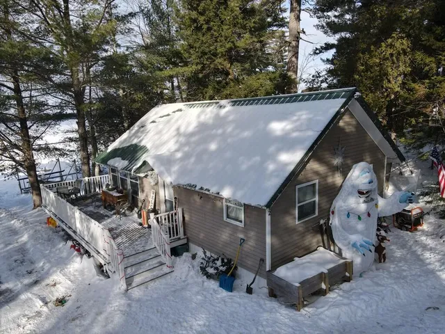 $449,900 | 32 Greystone Lane, Millinocket, ME 04462