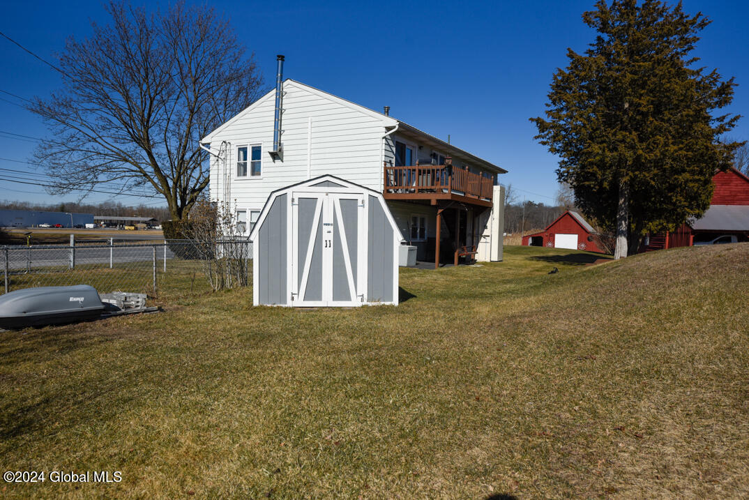 1530 Rte 9W Bethlehem, NY 12158 - Photo 12 of 31 She’d 2