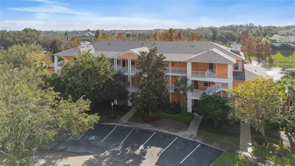 $190,000 | 911 New Providence Promenade, Unit 911, Davenport, FL 33897