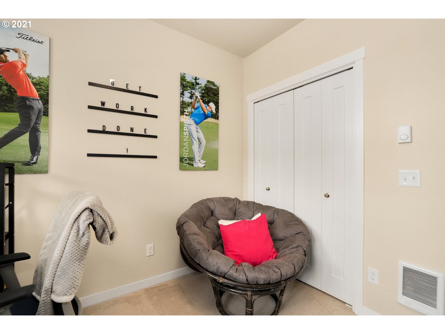 17137 Southwest Appledale Road, Unit 103 Beaverton, OR 97007 - Photo 8 of 22 Gallery Image 8