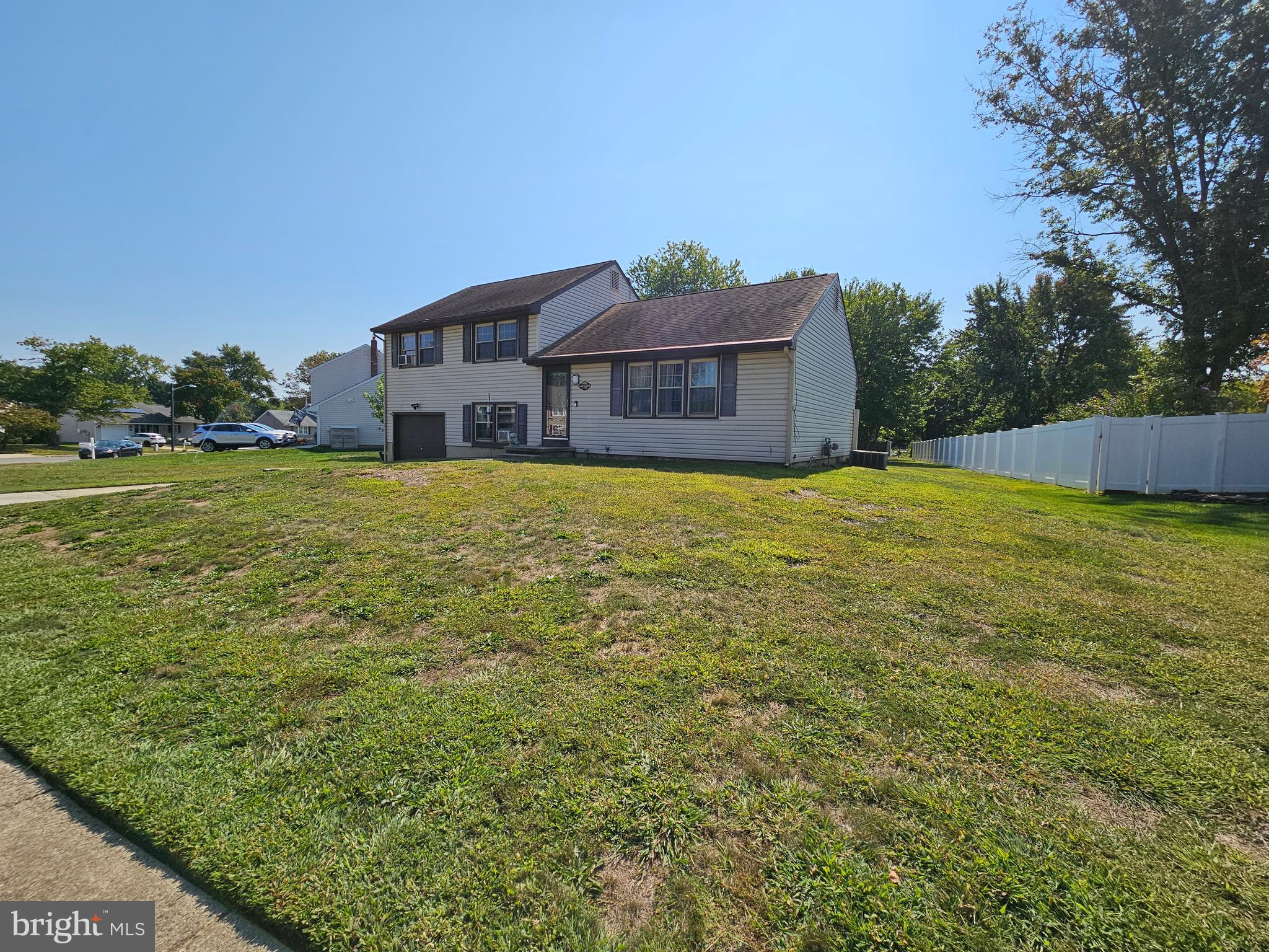 213 Farmington Road Delran, NJ 08075 - Photo 1 of 40 213 Farmingham Road