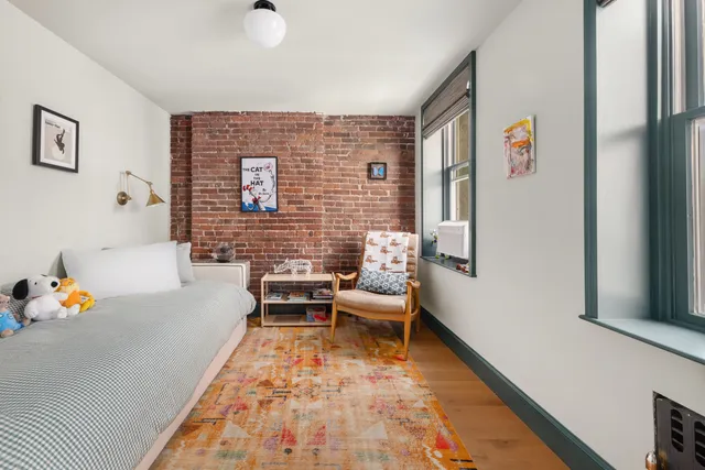 $3,850,000 | 15 Jones Street, Unit 6A | West Village