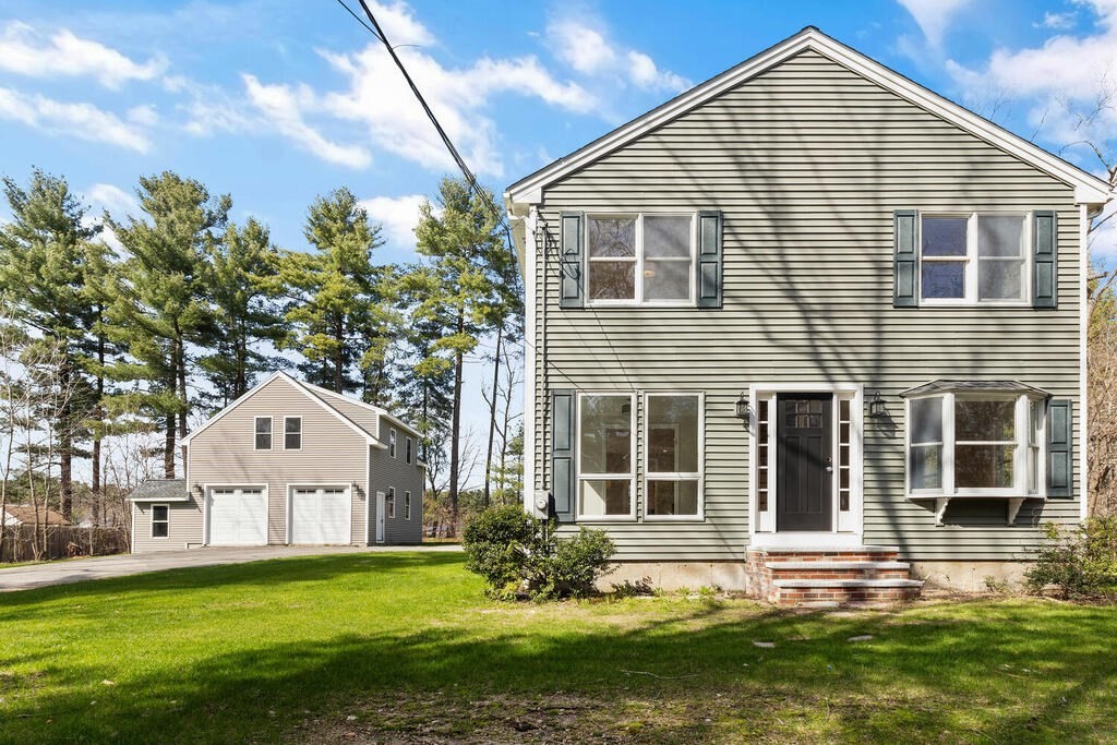 36 Sylvan Road Billerica, MA 01821 - Photo 3 of 42 Gallery Image 3