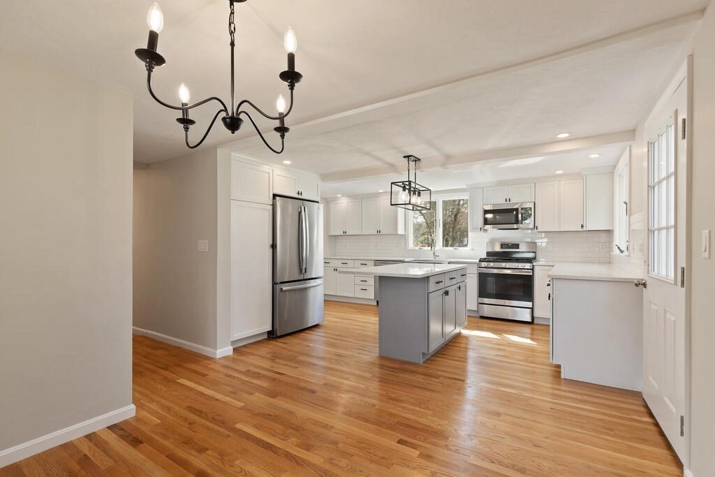 36 Sylvan Road Billerica, MA 01821 - Photo 6 of 42 Gallery Image 6