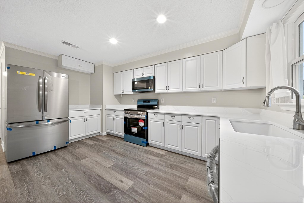 717 Lee Road Phenix City, AL 36870 - Photo 13 of 33