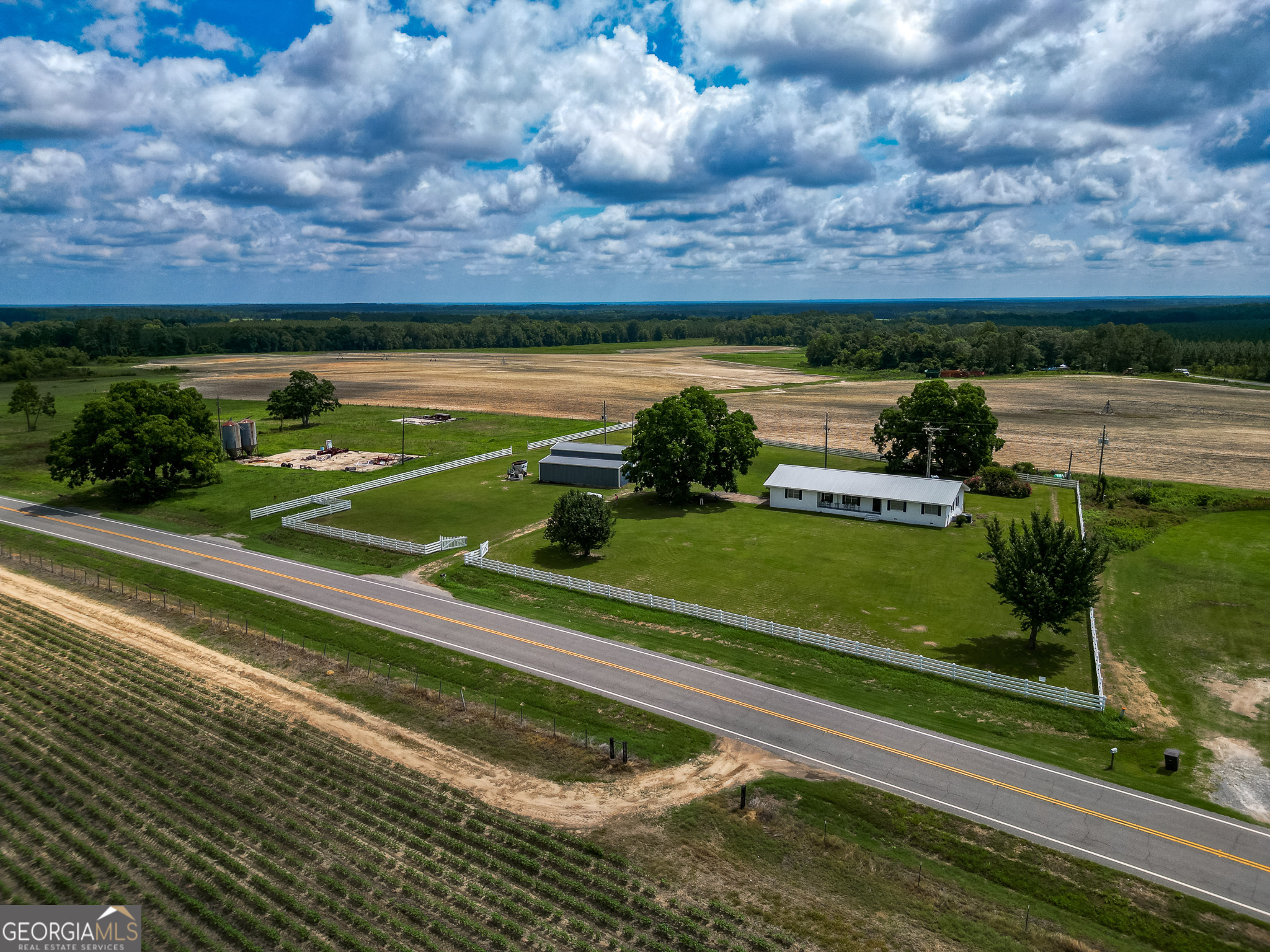 9782 Highway 112 Rochelle, GA 31079 - Photo 2 of 17